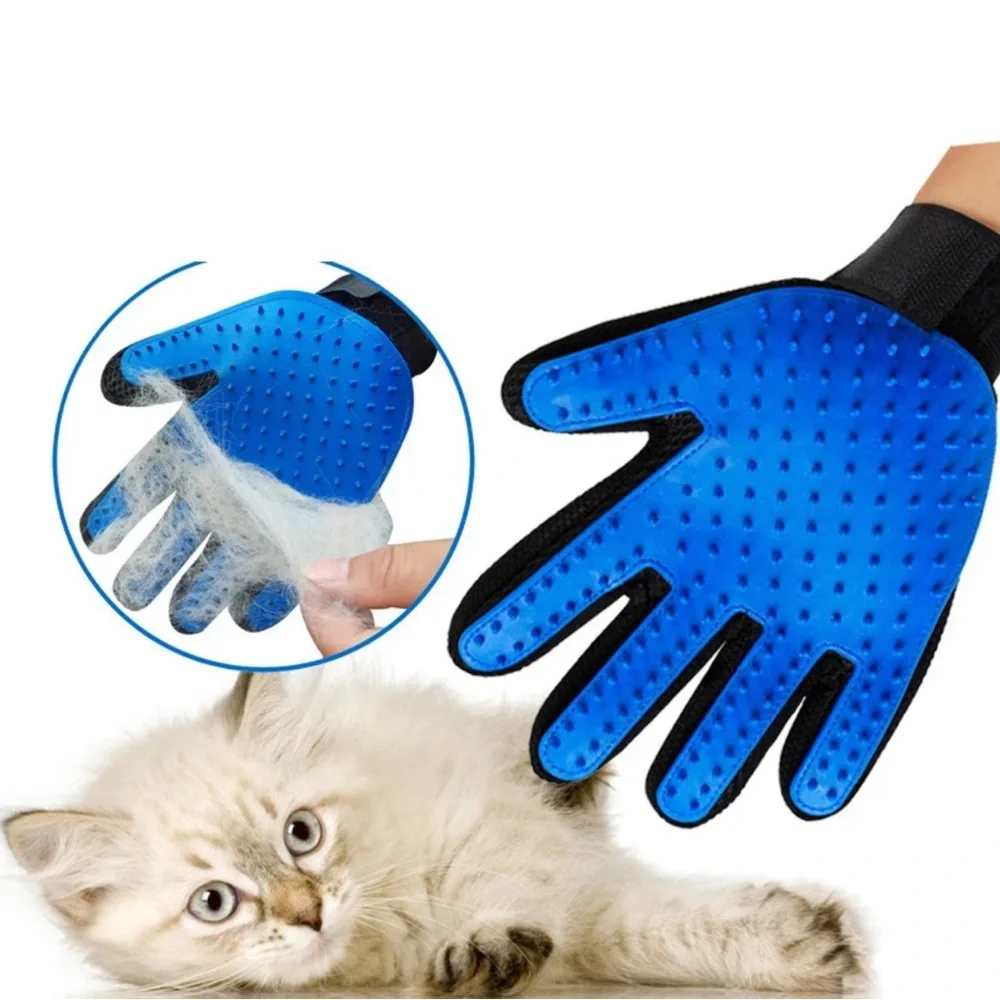 Pets grooming gloves 🧤 silicone blue color